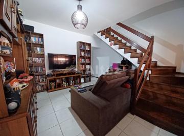 Foto 01 · Casa Geminada, 2 Quartos, Condomínio com Lazer, Parque São Luiz, Teresópolis