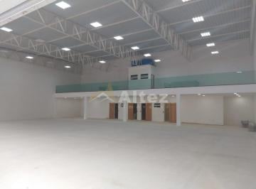 Foto 01 · Galpão Industrial ou Comercial com 675 m2, Frente pra BR-116, Guapimirim, RJ