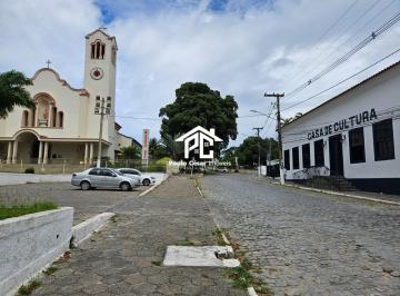 Foto 01 · Área no Centro de Araruama com total de 635m² composta por:  - Casa residencial  com 03 quartos send