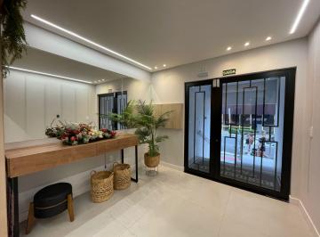 Apartamento de 2 quartos, Balneário Camboriú · Apartamento 2 quartos em localização central de Balneário Camboriú