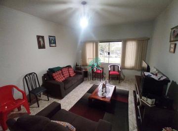 2efa84cc7154581660f67ff44c97a43f2bd73c76 · Sobrado com ótima disposição são 224m², composto por 3 dormitórios, à venda por R$ 615.000 - Jardim