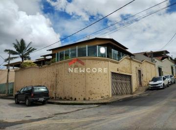 Casa · 24500m² · 5 Quartos · 3 Vagas · Casa em Rua Marcos Antônio Cavanis - Braúnas - Belo Horizonte/MG