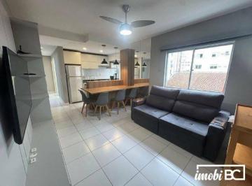 Living integrado · Apartamento com 2 dormitórios para alugar, 70 m² por R$ 4.350,00/mês - Centro - Balneário Camboriú/S