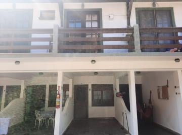 Apartamento de 2 quartos, Cabo Frio · Apartamento Triplex Quebra Mar c/ 2 Qtos. 200 Mts.da Praia