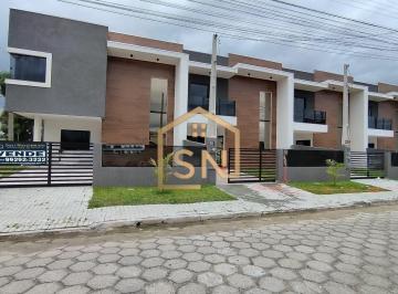 Casa · 95m² · 3 Quartos · 1 Vaga · 080S - Sobrado lado mar e averbado no Balneário Praia de Leste