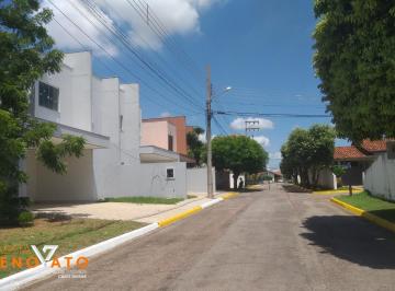 Casa · 177m² · 3 Quartos · 2 Vagas · Sobrado de 3 quartos no Condomínio Ecoville, em Rondonópolis