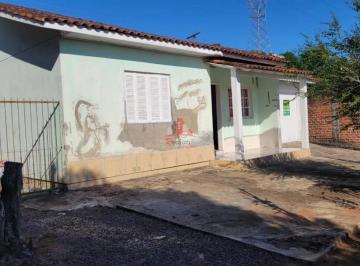 Casa · 160m² · 2 Quartos · 2 Vagas · Casa Ampla com Churrasqueira e 2 Vagas no Santo André São Leopoldo