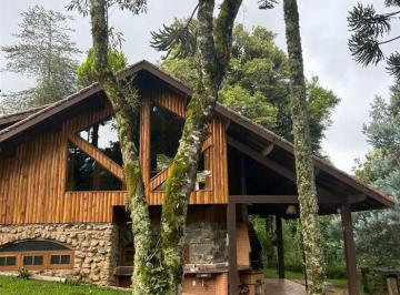 Casa · 266m² · 4 Quartos · 7 Vagas · Casa à venda - no Centro