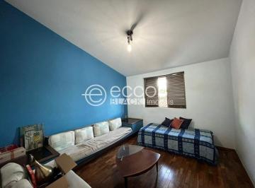 Casa · 297m² · 5 Quartos · 4 Vagas · Casa à venda, 5 quartos, 3 suítes, 4 vagas, Lídice - Uberlândia/MG