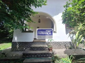f540cd05aa941bba6e92dd94bef61b97163a19fa · Casa com 4 dormitórios, 2 suítes, 5 vagas de garagem, churrasqueira e  quintal à venda por R$ 799.00