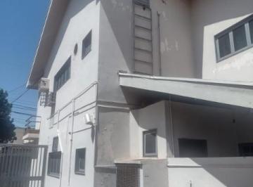 Foto 01 · Sobrado com casa no fundo ADAPTADO PARA FÁBRICA DE JÓIAS/SEMI JÓIAS 08 SALAS, 01 RECEPÇÃO + ESCRITÓR