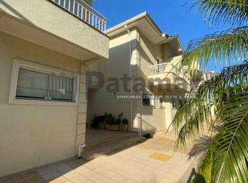 Casa · 230m² · 3 Quartos · 2 Vagas · Casa à venda com 3 quartos em condomínio fechado no Jardim Londrina