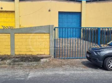 Comercial · 240m² · Galpão 240m² para locação em Abrantes, Camaçari/BA