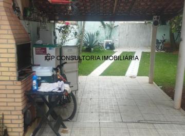 Foto 02 · Vende-se casa com amplo quintal, 3 quartos, área gourmet.