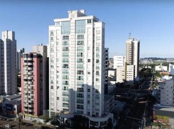 Apartamento · 241m² · 3 Quartos · 2 Vagas · Imperdível: Apartamento de 3 quartos no Centro de Cascavel-PR, com 2 banheiros, 2 vagas de garagem e