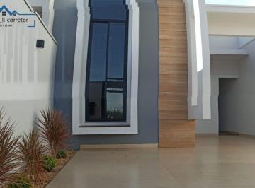 Casa · 90m² · 3 Quartos · 3 Vagas · Imperdível Casa à Venda em Toledo-PR 3 Quartos, 1 Suíte, 2 Salas, 3 Banheiros, 3 Vagas Jardim Panc