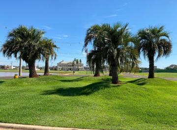 Terreno · 450m² · TERRENO COM 450 M² Á VENDA NO CONDOMÍNIO ROYAL BOLEVARD FOZ DO IGUAÇU-PR.