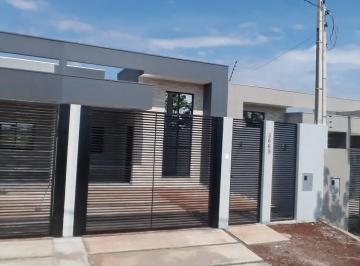 Apartamento · 162m² · 3 Quartos · 2 Vagas · Casa nova com 3 dormitorios á venda no Jd. Ipê, Foz do Iguaçu-PR.