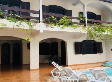 Casa · 4 Quartos · 4 Vagas · Sobrado com 3 quartos e 1 suite, para venda no birro 3 Bandeiras.