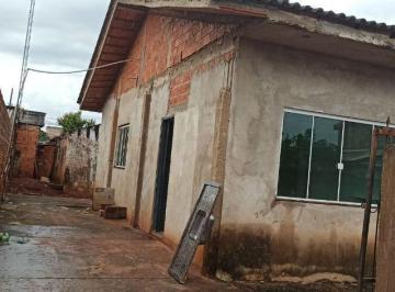 Casa · 100m² · 3 Quartos · 2 Vagas · Casa unica no terreno com 3 dormitórios à venda no Jardim Ipê Foz do Iguaçu-PR