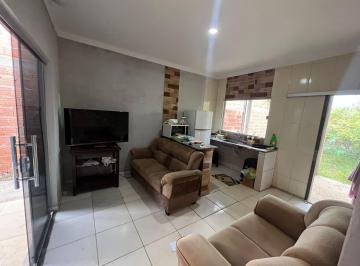 Casa de 2 quartos, Planaltina · Casa no Arapoanga com Lote de 200m² / Próximo ao Mercado Esteves