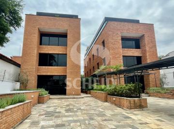 Comercial · 2284m² · Prédios comerciais com 2284m2 com 5 pavimentos em excelente localização no Brooklin.