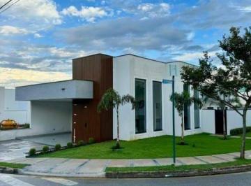a337df5790416714949625947b9af6f3894ec58b · Casa Nova de Condomínio com 3 suítes, sendo 1 máster  à venda, 199 m² por R$ 1.550.000,00 - Condomín