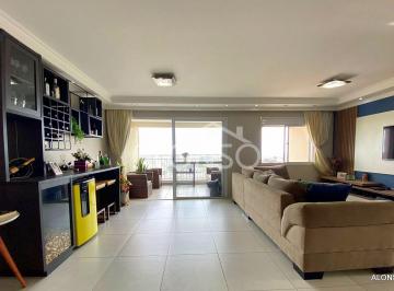 Sala de estar e Bar · Condomínio Espaço Raposo, 104 metros - MA-22551