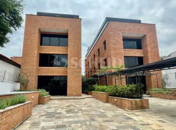 Comercial · 2284m² · Prédios comerciais com 2284m2 com 5 pavimentos em excelente localização no Brooklin.