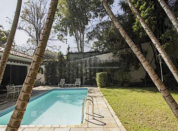 Casa · 341m² · 3 Quartos · 6 Vagas · 665 m² de terreno no Jardim Guedala para uma casa de 341 m²