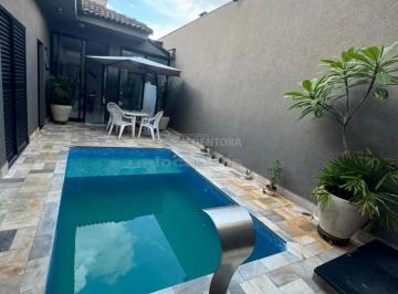 Casa · 275m² · 3 Quartos · 4 Vagas · Casa Residencial para Locação com 03 dormitórios no bairro Parque São Miguel