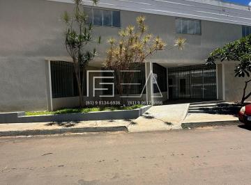 Comercial · 680m² · OPORTUNIDADE PARA LOCAÇÃO - Prédio Comercial de Esquina em Localização Privilegiada!