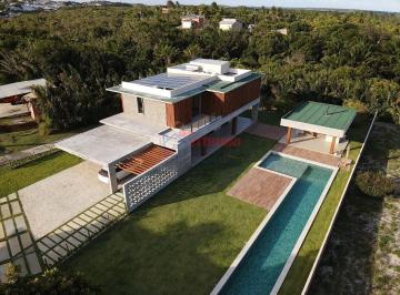 Casa · 390m² · 4 Quartos · 3 Vagas · BUSCA VILLE | Casa 390m² com 4 suítes | Moderna | Piscina | Academia e Área Gourmet | ENERGIA SOLAR 