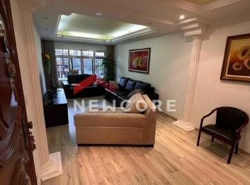 Casa · 250m² · 3 Quartos · 3 Vagas · Casa em  Rua Pitinga - Vila Lúcia - São Paulo/SP