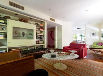 Apartamento de 3 quartos, São Paulo · Apartamento a venda no ITAIM BIBI!