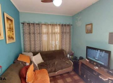 Casa · 240m² · 4 Quartos · 2 Vagas · Sobrado 240 m² Localizado No Bairro Floresta Santo André - SP 