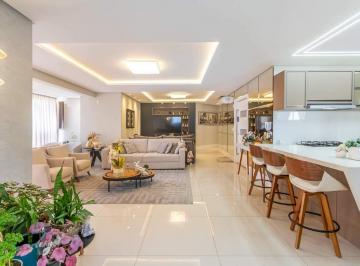 Apartamento · 215m² · 4 Quartos · 4 Vagas · Apartamento 4 quartos à venda no centro em Balneário Camboriú