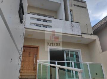 Casa · 210m² · 3 Quartos · 4 Vagas · SOBRADO DO SEUS SONHOS, ESPAÇO E TRANQUIIDADE.