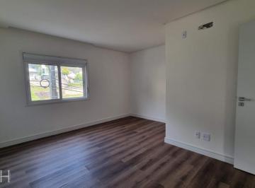 35859829_g.jpg · 
                                Apartamento com 03 dormitórios, sendo 01 suíte e terraço.
         