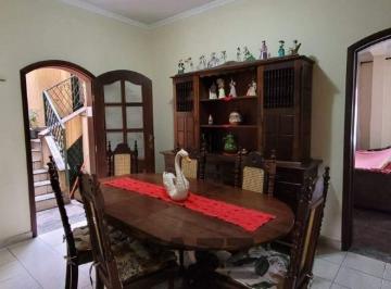 Casa · 139m² · 4 Quartos · 1 Vaga · Casa à venda no Centro de Atibaia