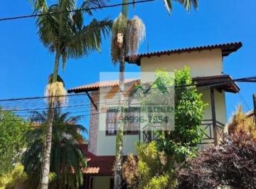 Casa · 256m² · 4 Quartos · 4 Vagas · - 4 quartos 1 Suíte Sala 4 ambientes Placa solar