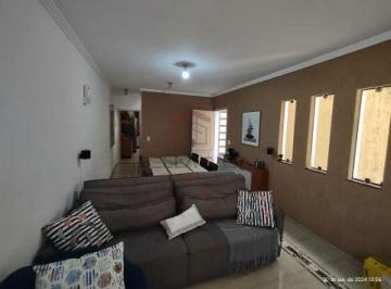 Casa · 210m² · 3 Quartos · 5 Vagas · Sobrado Jardim Avelino - 3 quartos - 5 vagas - 210m2