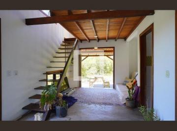 Casa · 60m² · 1 Quarto · 3 Vagas · Casa para Aluguel - São João do Rio Vermelho, 1 Quarto, 60 m2 - Florianópolis