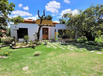 Casa de 4 quartos, Esmeraldas · CASA NO CONDOMINIO NOSSA FAZENDA CNF 140