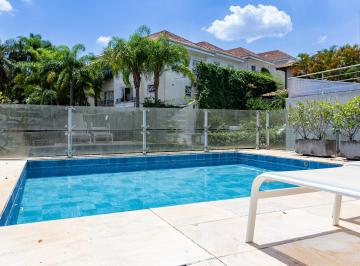 Casa de 3 quartos, São Paulo · Belissima casa alto padrão em condominio p/locação c/586m2 e 03 suites Morumbi