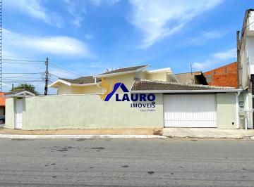 Foto 01 · Imperdível casa à venda em Vinhedo-SP, bairro Capela: 3 quartos, 1 suíte, 2 salas, 2 banheiros, 4 va