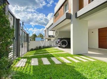 Casa · 232m² · 3 Quartos · 4 Vagas · Casa à venda - na Colina Sorriso