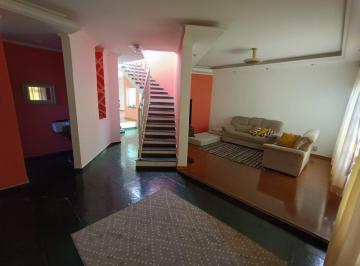 Casa · 267m² · 3 Quartos · 3 Vagas · Casa à venda - na Vila Oliveira