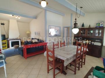 Casa · 250m² · 4 Quartos · Casa à venda em Parelheiros / São Paulo