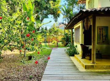 Casa · 95m² · 1 Quarto · 4 Vagas · Casa Próxima ao Quadrado Trancoso